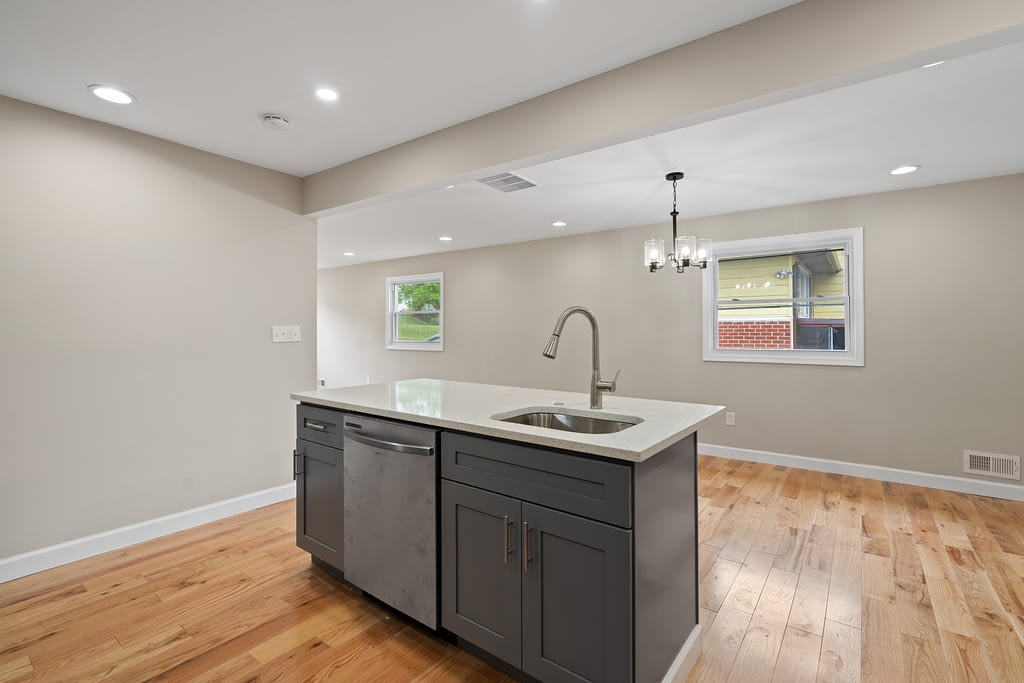 3728 milford-21